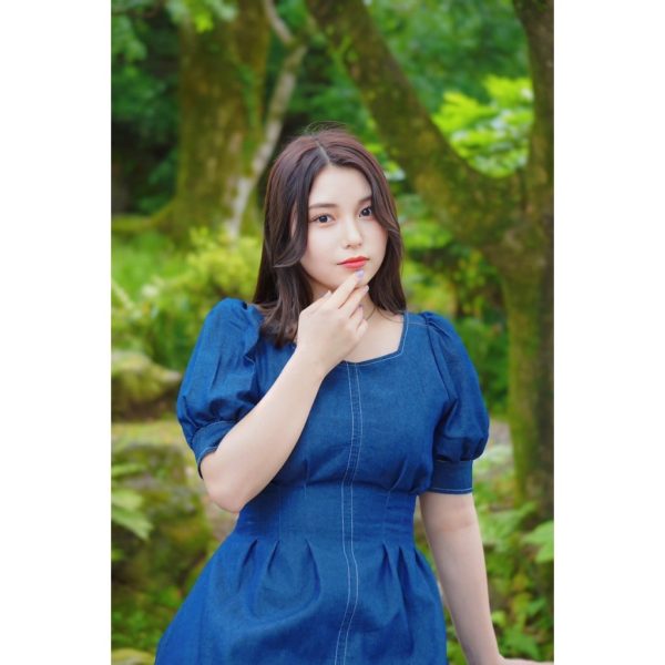 LINE_ALBUM_花咲ゆいな_250714_2